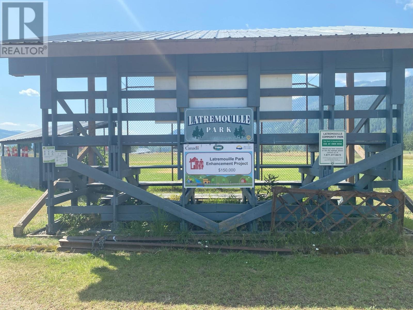 9877 Latremouille Street, Little Fort, British Columbia  V0E 2C0 - Photo 29 - 180044