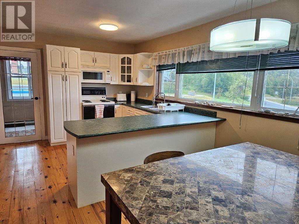 7 Stevens Ave, Marathon, Ontario  P0T 2E0 - Photo 11 - TB242758