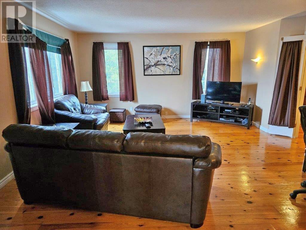 7 Stevens Ave, Marathon, Ontario  P0T 2E0 - Photo 14 - TB242758