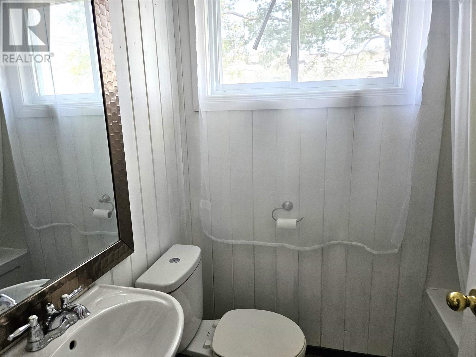 34 Hudson Ave, Terrace Bay, Ontario  P0T 2W0 - Photo 21 - TB242763