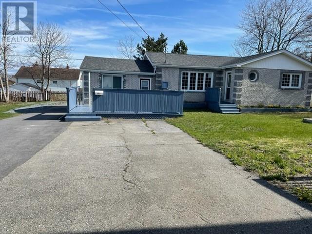 56a Hillview Avenue, Stephenville, Newfoundland & Labrador  A2N 1T1 - Photo 2 - 1276787