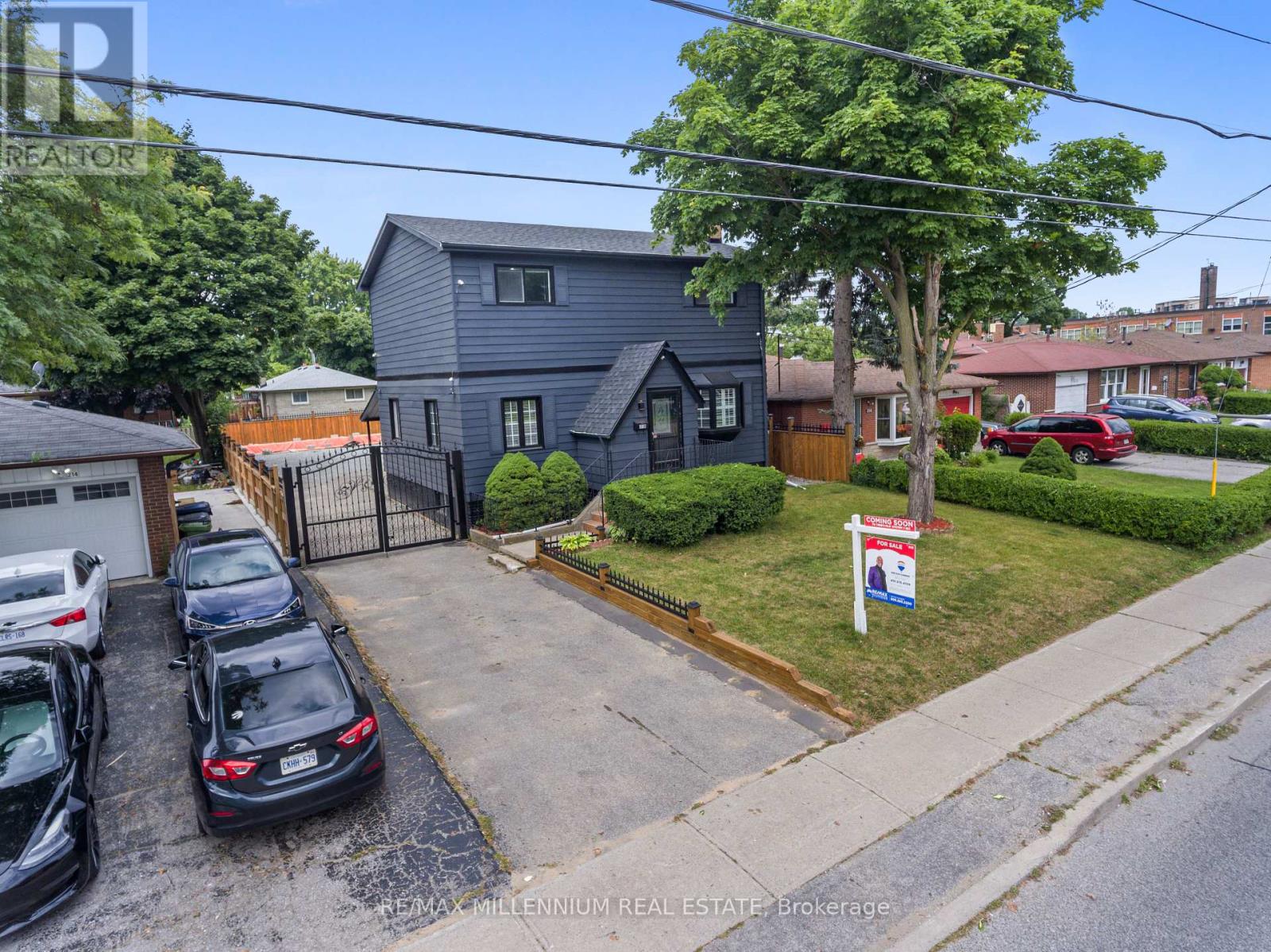 216 Morningside Avenue, Toronto, Ontario  M1E 3E1 - Photo 1 - E9283457