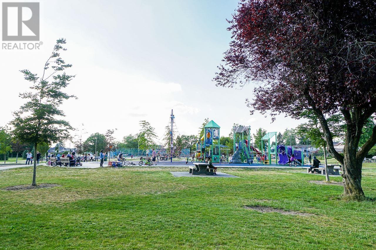 7386 Humphries Avenue, Burnaby, British Columbia  V3N 3E5 - Photo 40 - R2894112