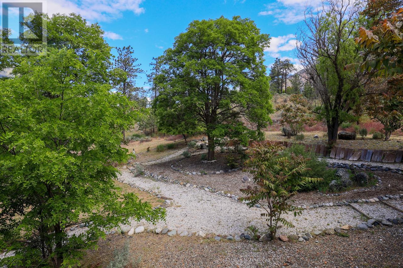 102 Pine Ridge Road, Lillooet, British Columbia  V0K 1V0 - Photo 33 - 180611