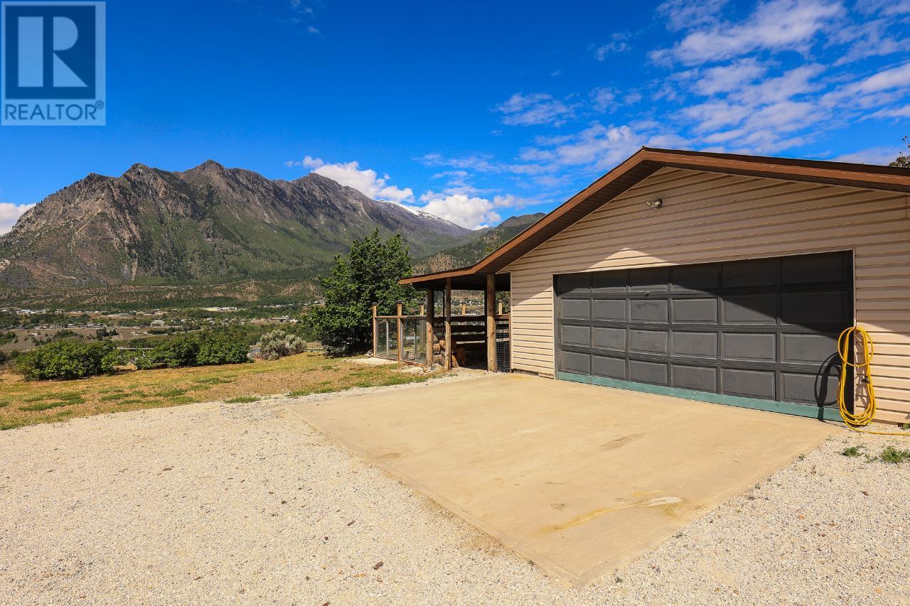 102 Pine Ridge Road, Lillooet, British Columbia  V0K 1V0 - Photo 4 - 180611