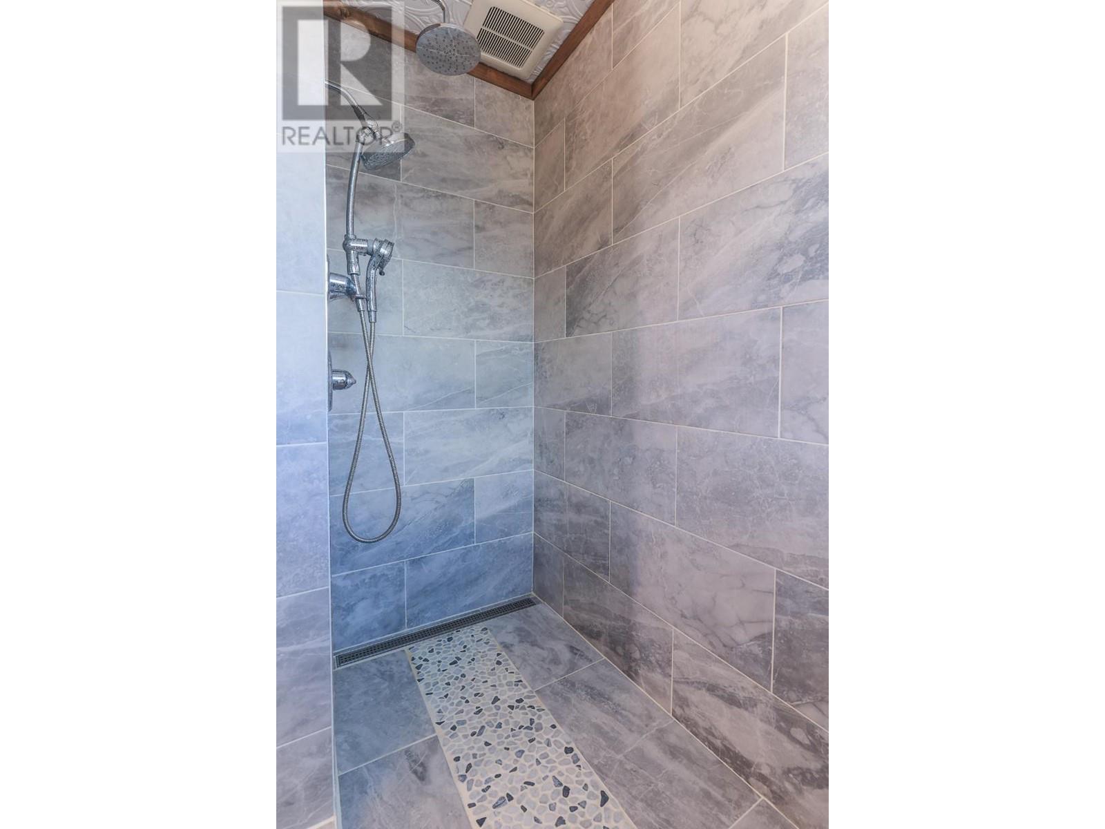 102 Pine Ridge Road, Lillooet, British Columbia  V0K 1V0 - Photo 6 - 180611