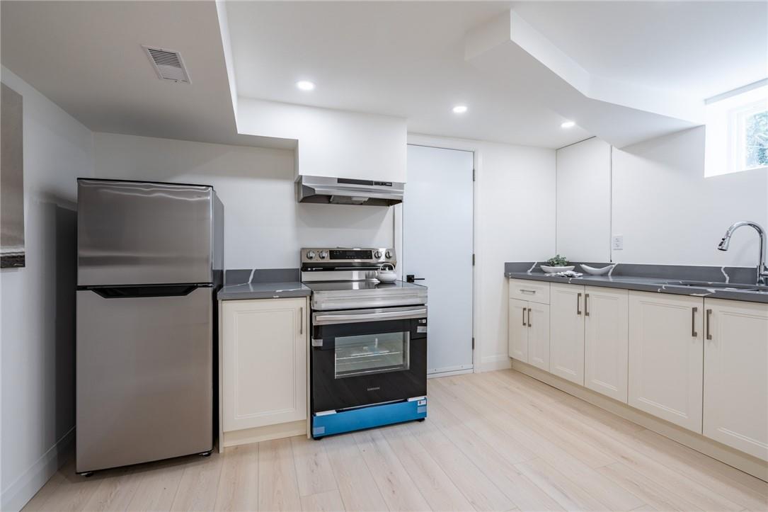 16 Burns Place, Hamilton, Ontario  L8V 1N7 - Photo 20 - H4205188