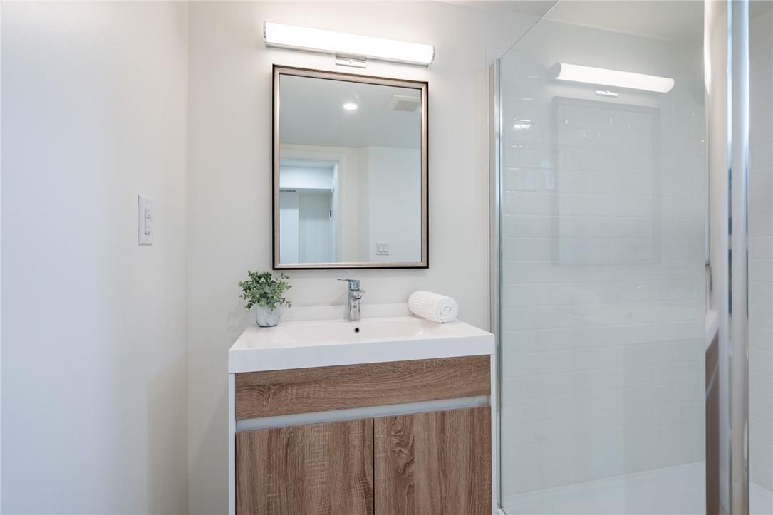 16 Burns Place, Hamilton, Ontario  L8V 1N7 - Photo 25 - H4205188