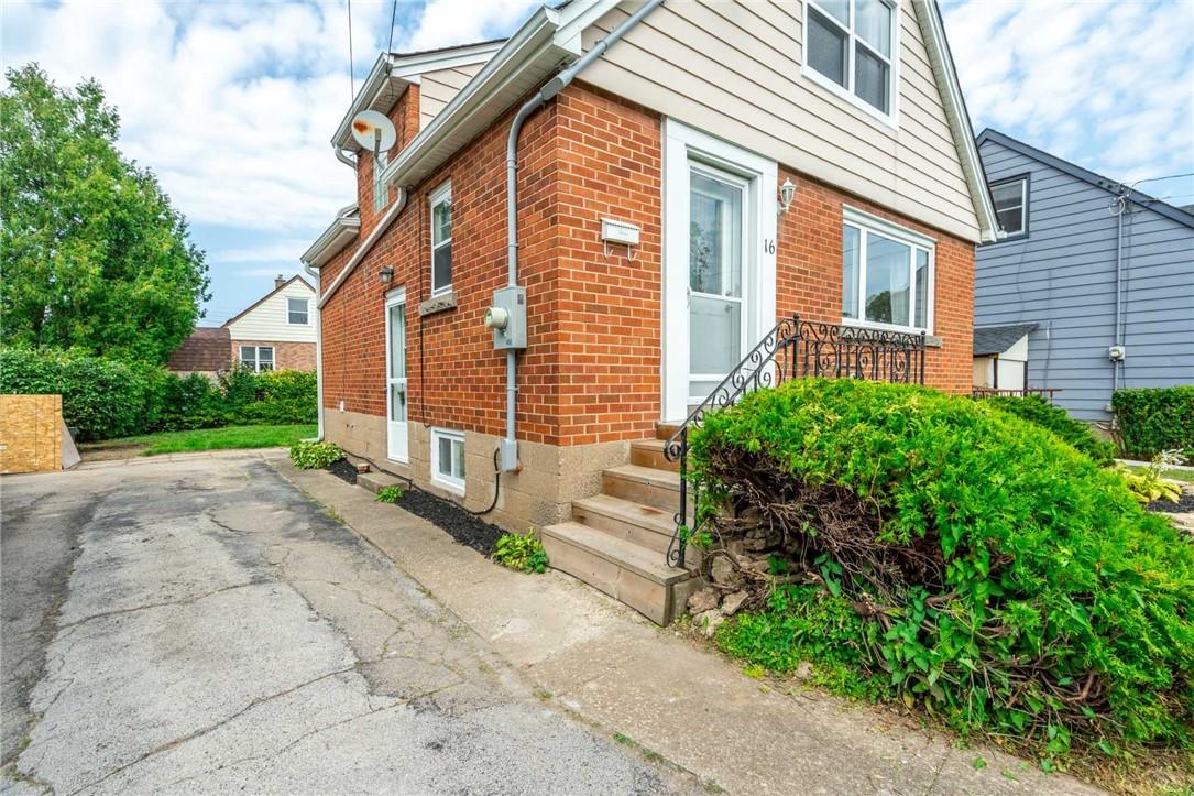 16 Burns Place, Hamilton, Ontario  L8V 1N7 - Photo 4 - H4205188