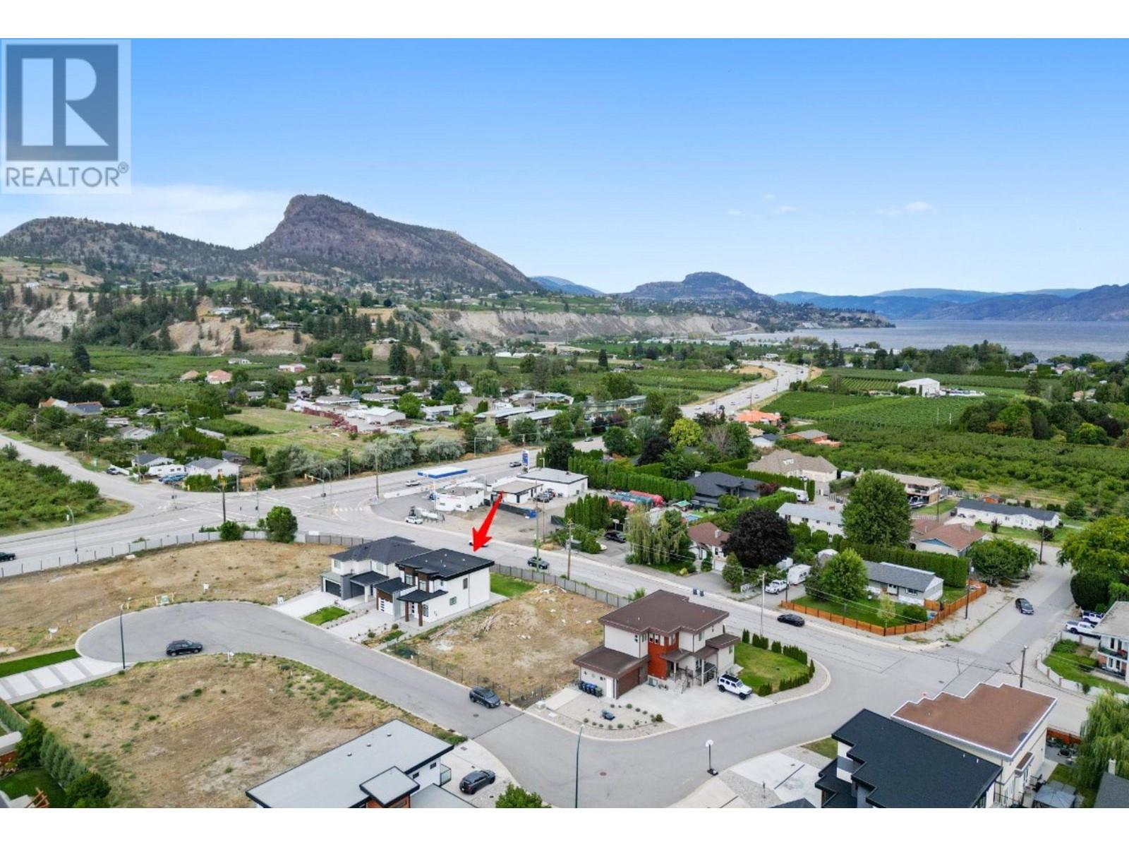 1720 Treffry Place Summerland