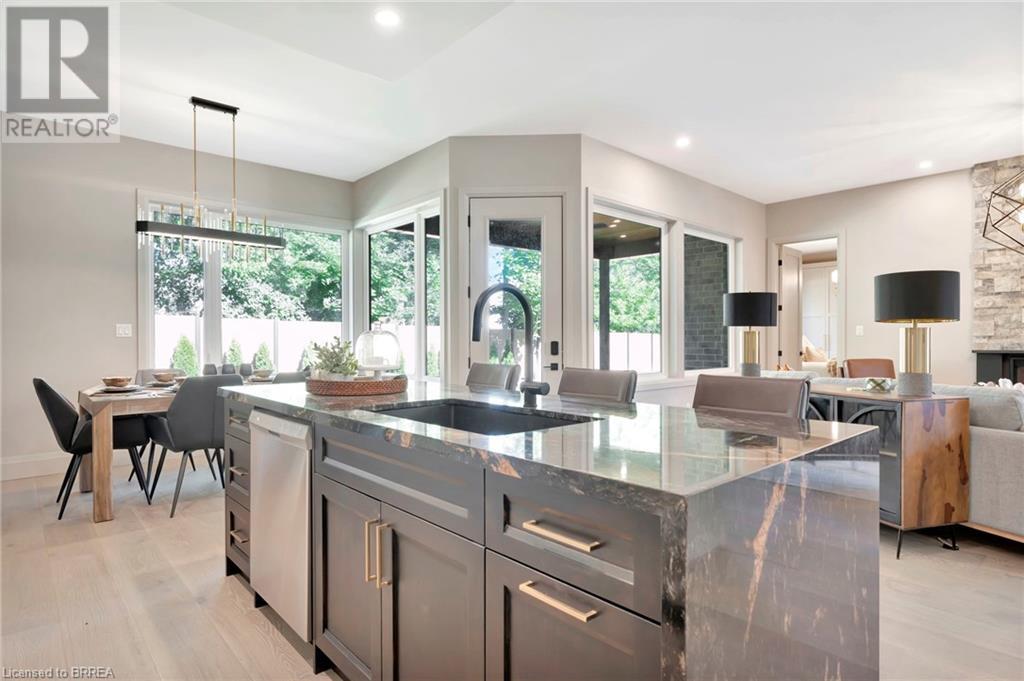 145 Parkside Drive, Brantford, Ontario  N3T 0S9 - Photo 19 - 40635970