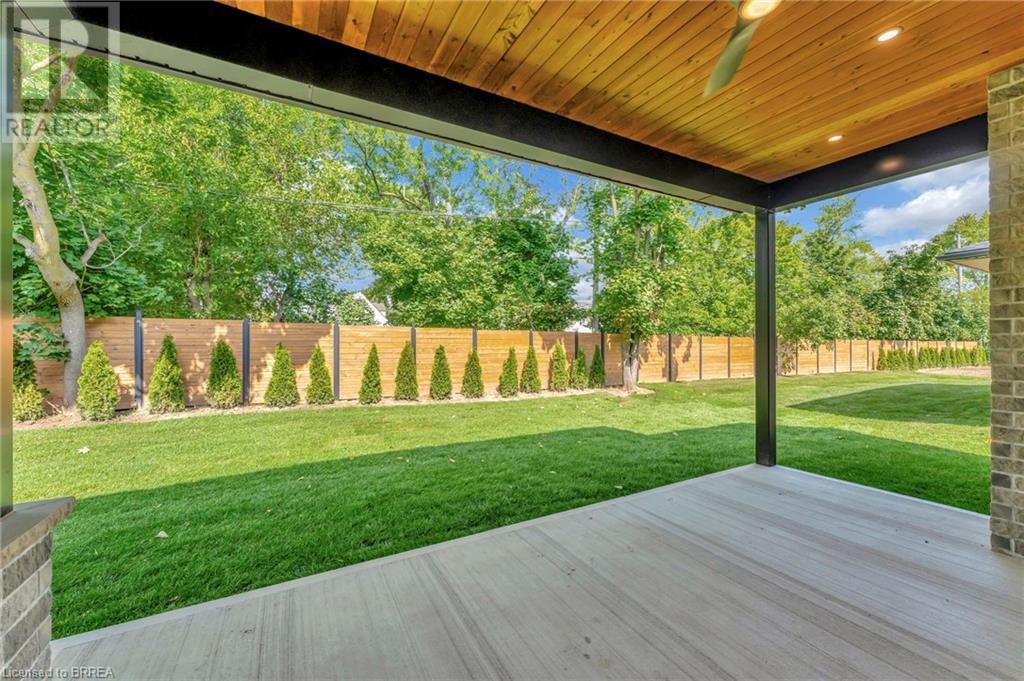 145 Parkside Drive, Brantford, Ontario  N3T 0S9 - Photo 2 - 40635970