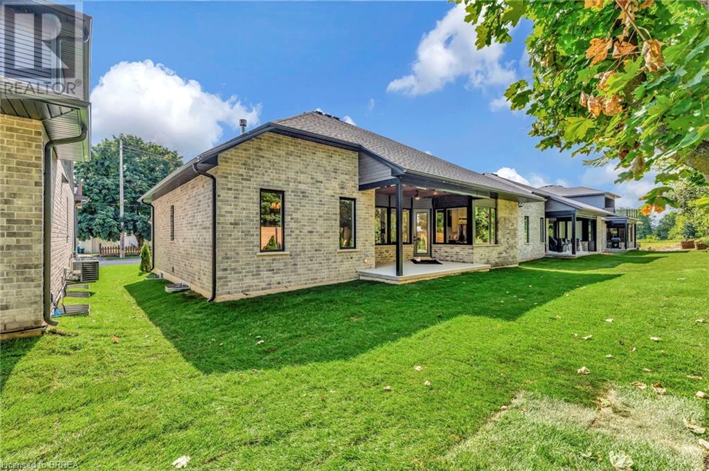 145 Parkside Drive, Brantford, Ontario  N3T 0S9 - Photo 38 - 40635970