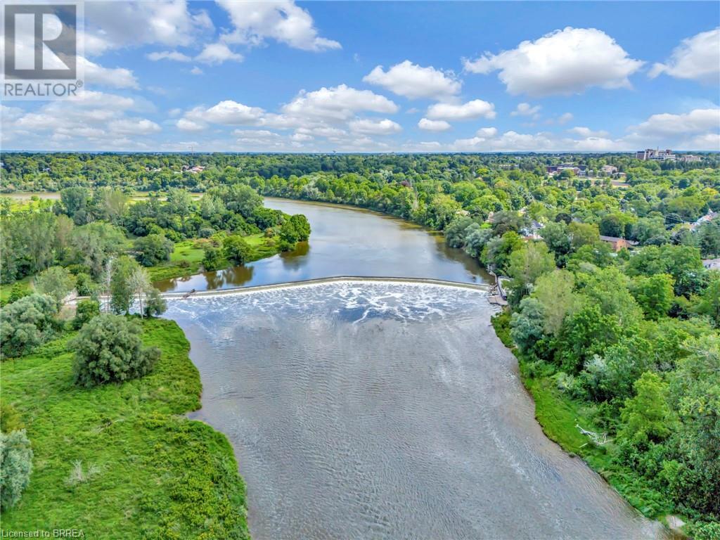 145 Parkside Drive, Brantford, Ontario  N3T 0S9 - Photo 6 - 40635970