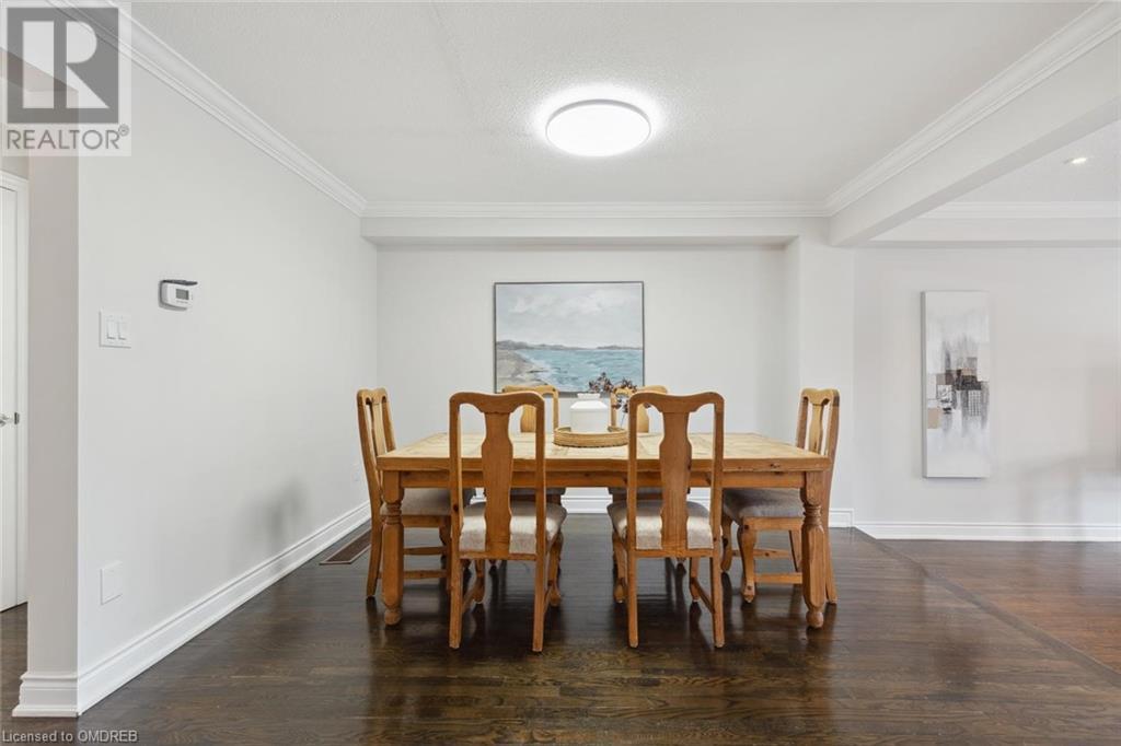 1062 Lindsay Drive, Oakville, Ontario  L6M 3B5 - Photo 8 - 40639245