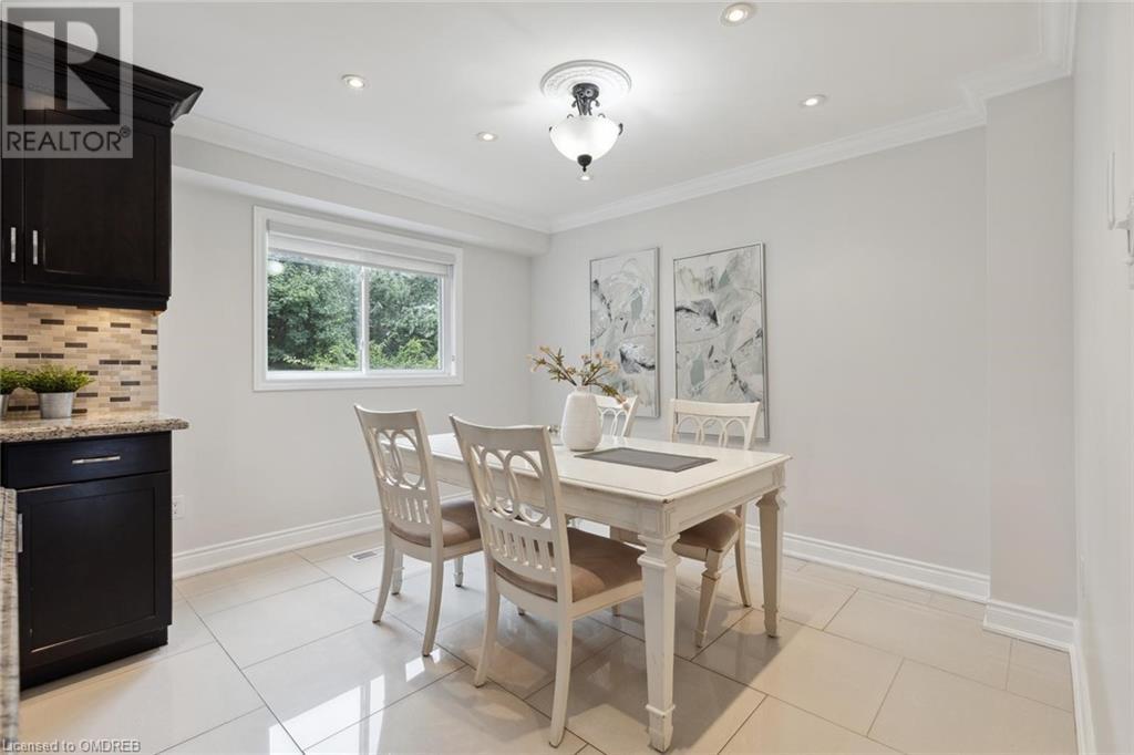 1062 Lindsay Drive, Oakville, Ontario  L6M 3B5 - Photo 20 - 40639245