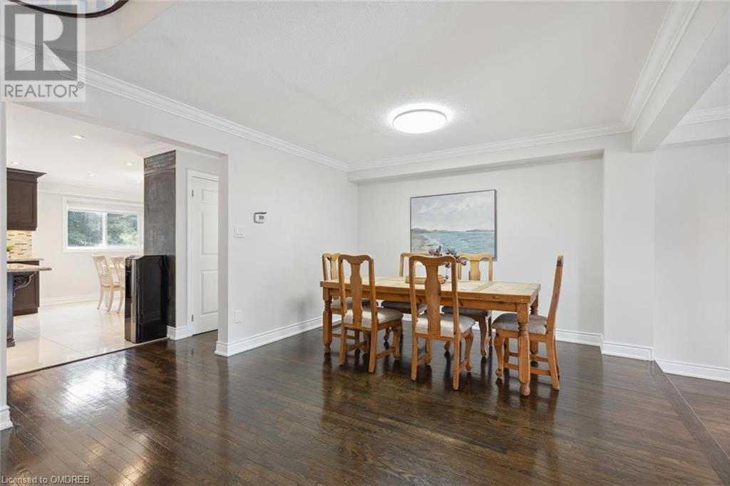 1062 Lindsay Drive, Oakville, Ontario  L6M 3B5 - Photo 7 - 40639245