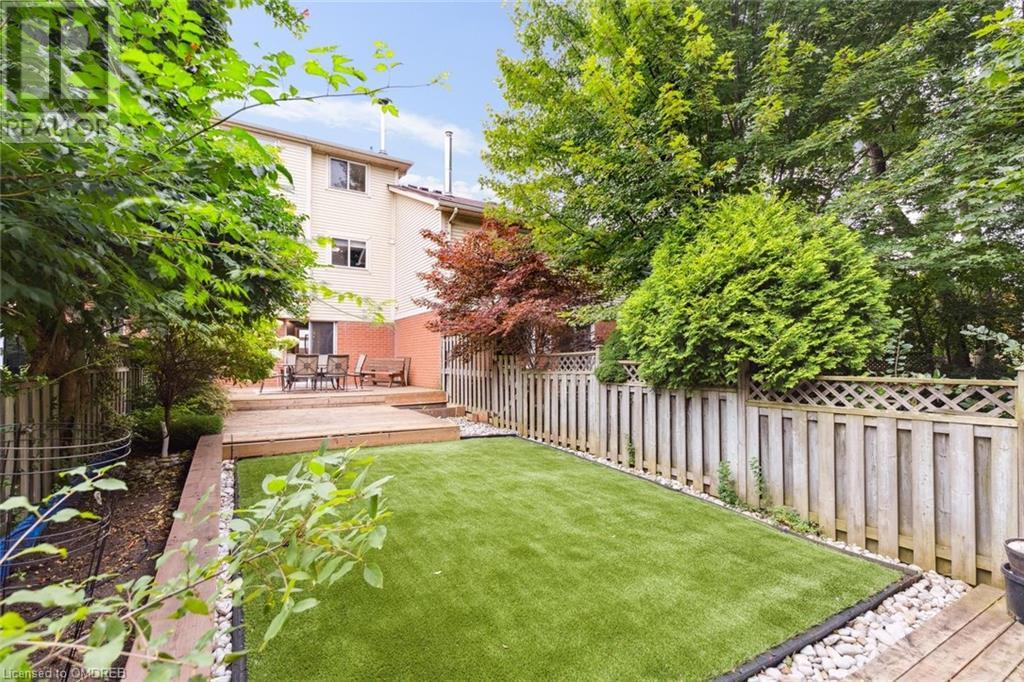 1062 Lindsay Drive, Oakville, Ontario  L6M 3B5 - Photo 43 - 40639245