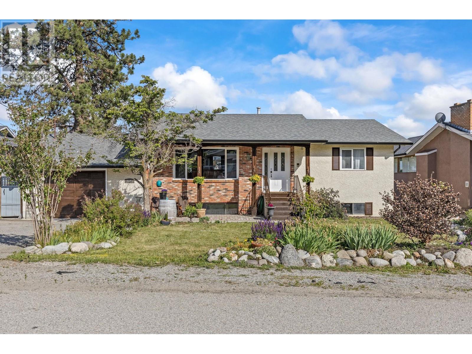 3381 McMurchie Road, west kelowna, British Columbia