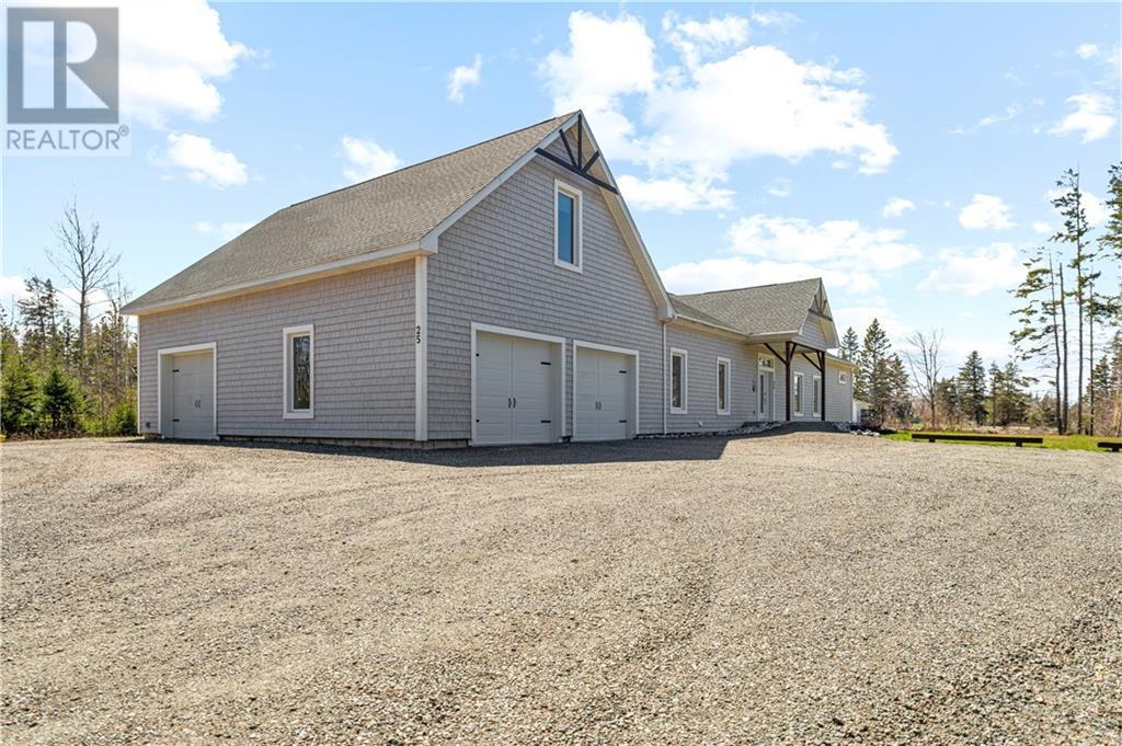 25 Roma Helene Road, grand-barachois, New Brunswick