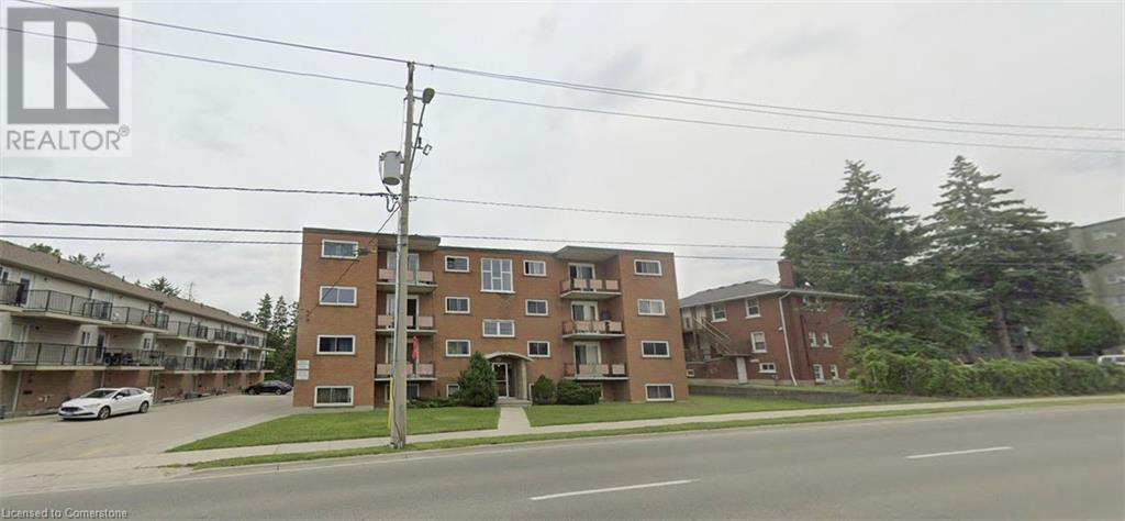 12 Westmount Road W Unit# 12, Kitchener, Ontario  N2M 1R5 - Photo 1 - 40639545