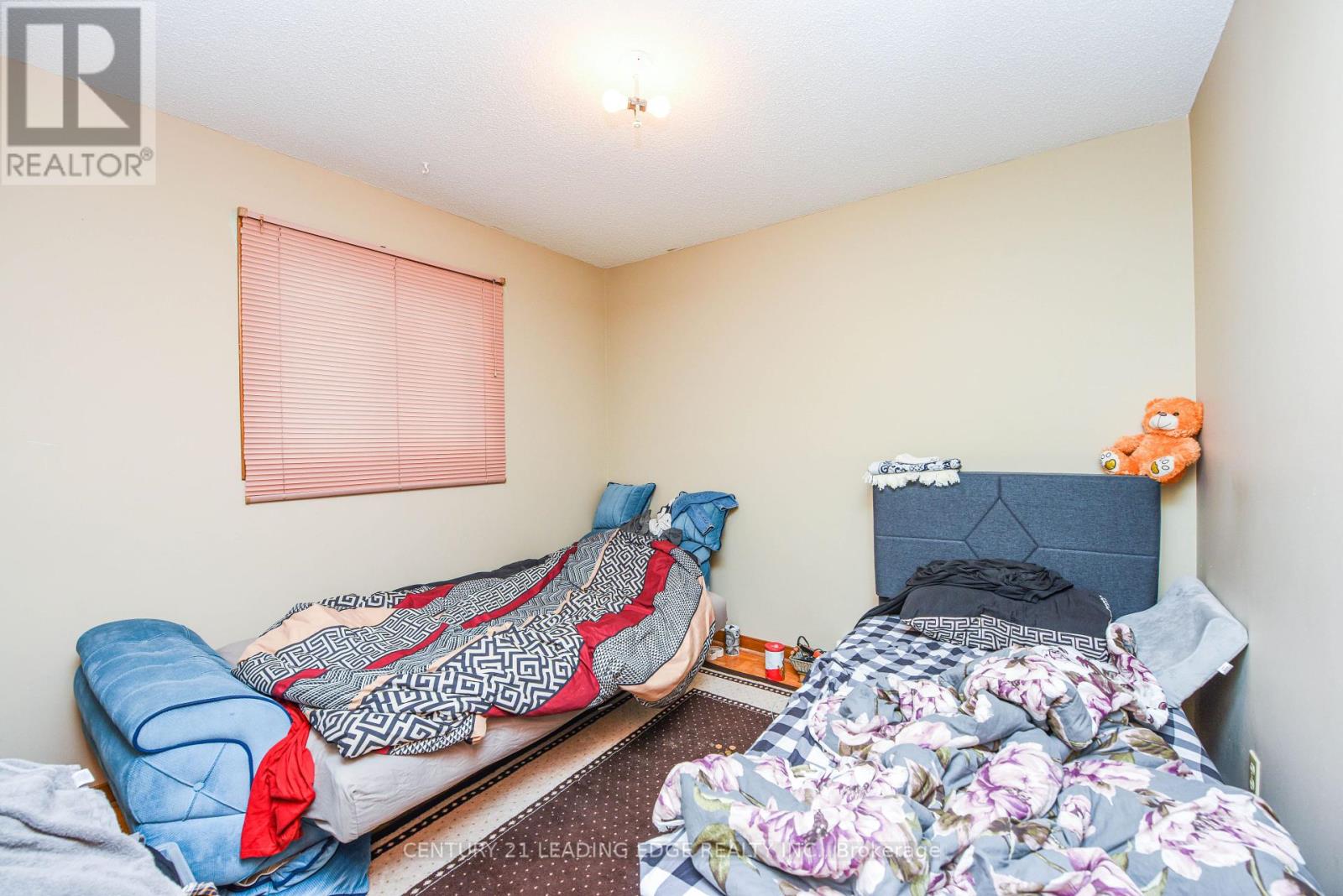 60a Sentinel Road, Toronto (York University Heights), Ontario  M3J 3T6 - Photo 31 - W9269421