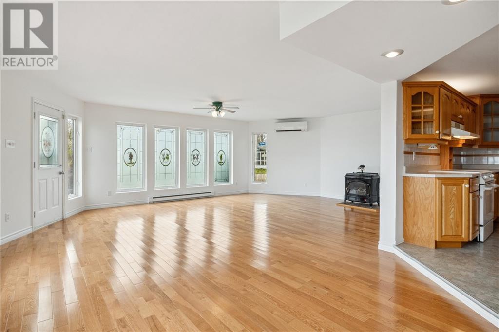 Property at 2 de la Plage image 4