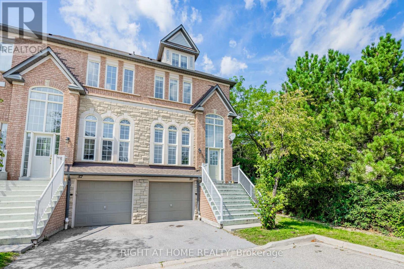 55 - 5260 Mcfarren Boulevard, Mississauga (Central Erin Mills), Ontario  L5M 7J1 - Photo 2 - W9270768