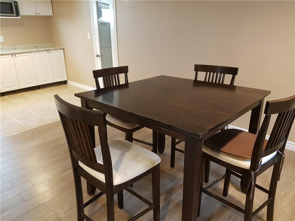 9 Seven Oaks Drive, Unit #b, Hamilton, Ontario  L9A 4C7 - Photo 3 - H4205199