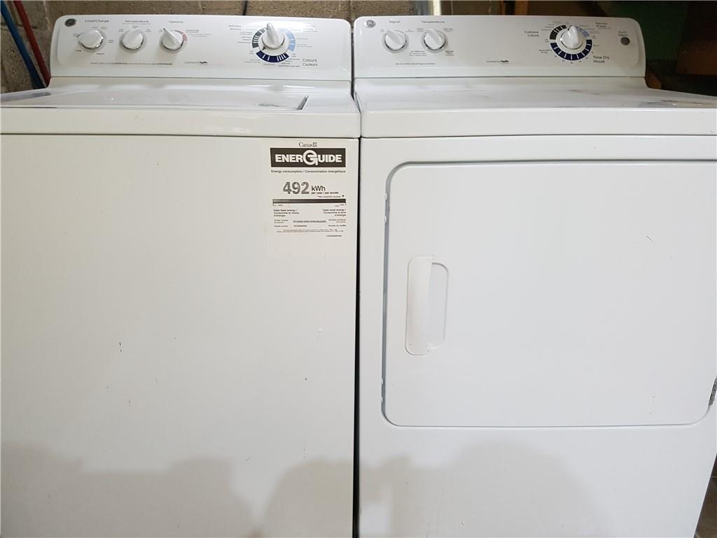 9 Seven Oaks Drive, Unit #b, Hamilton, Ontario  L9A 4C7 - Photo 8 - H4205199