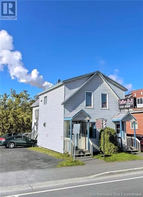 Property at 198 Victoria image 3