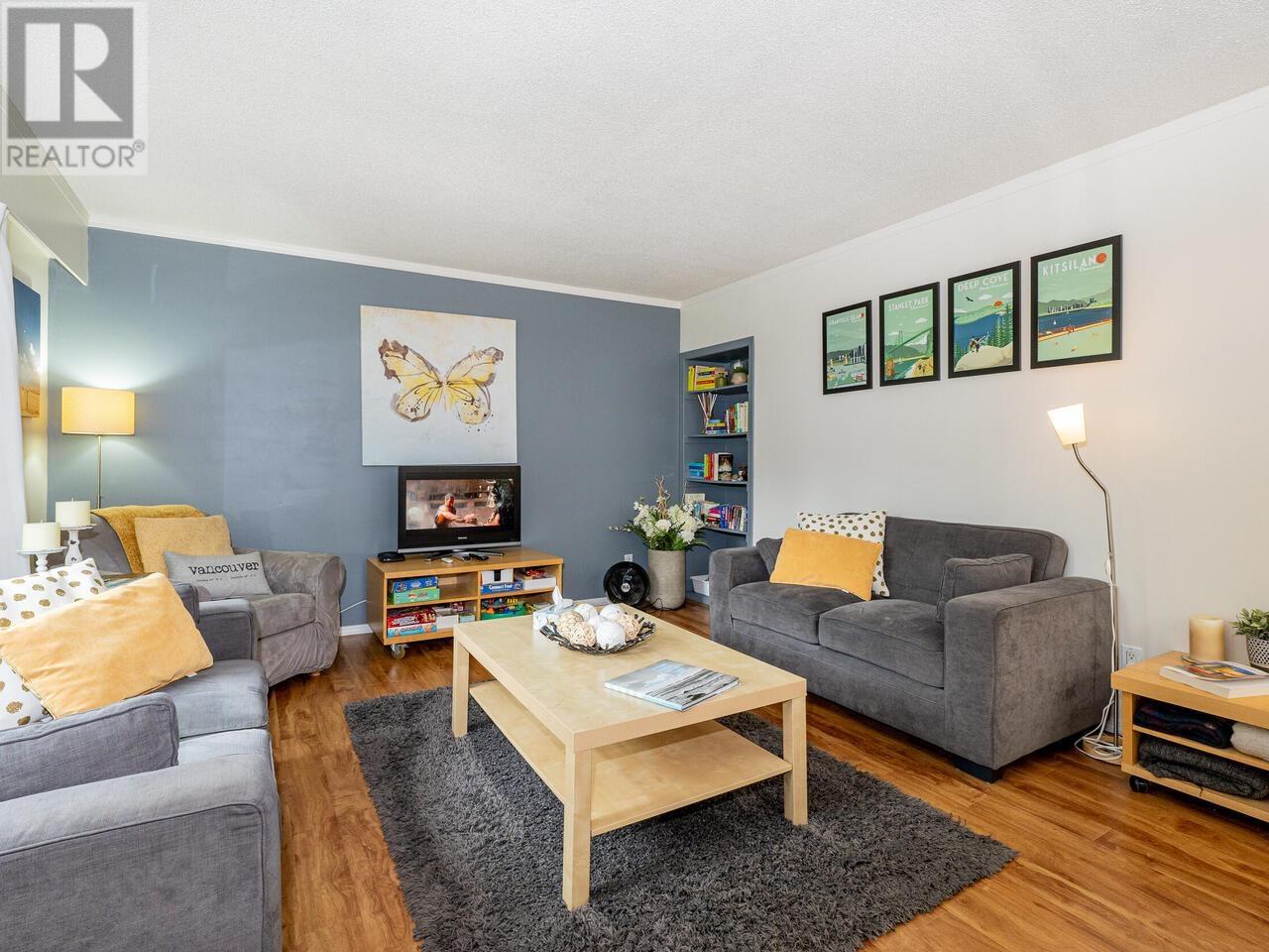 Listing Picture 17 of 40 : 3706 W KING EDWARD AVENUE, Vancouver / 溫哥華 - 魯藝地產 Yvonne Lu Group - MLS Medallion Club Member