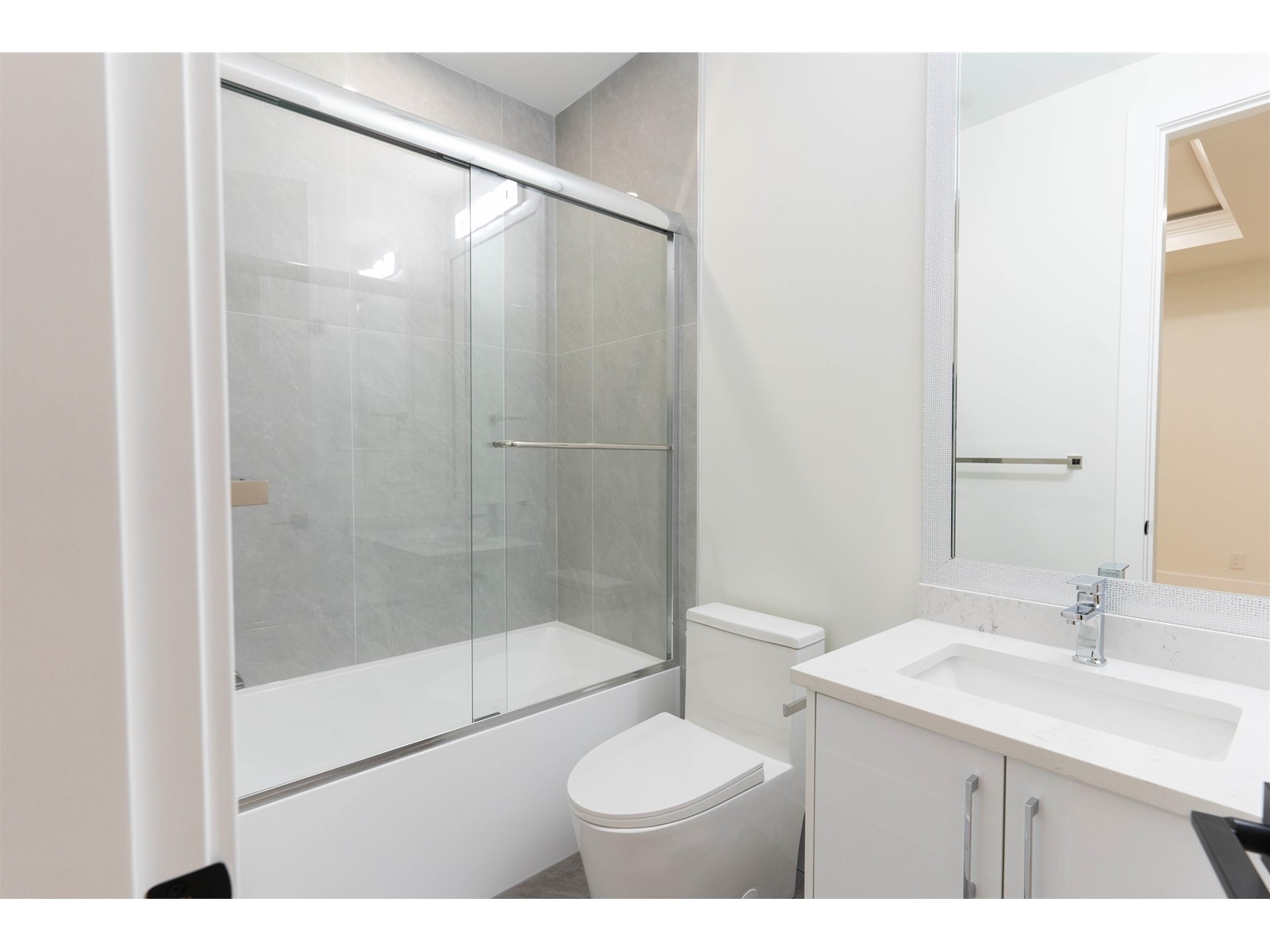 20117 27 Avenue, Langley, British Columbia  V2Z 0B6 - Photo 30 - R2918974