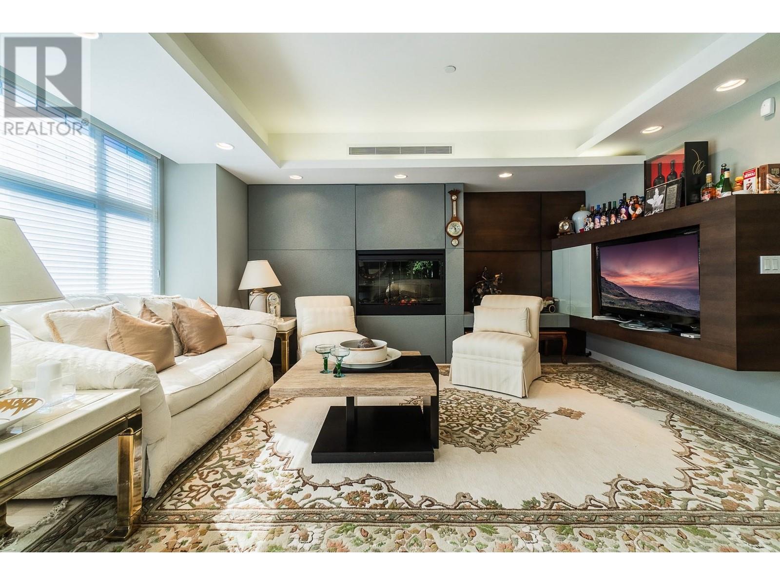 Listing Picture 5 of 36 : 928 WESTBURY WALK, Vancouver / 溫哥華 - 魯藝地產 Yvonne Lu Group - MLS Medallion Club Member