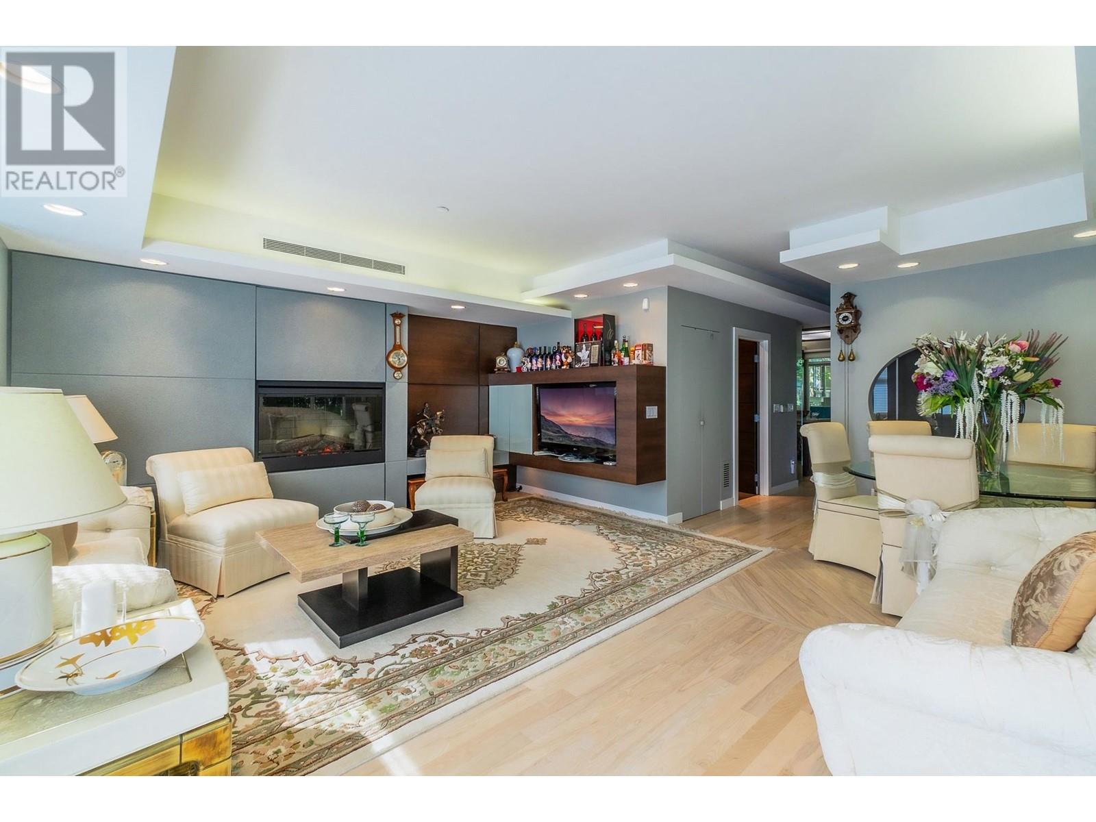 Listing Picture 6 of 36 : 928 WESTBURY WALK, Vancouver / 溫哥華 - 魯藝地產 Yvonne Lu Group - MLS Medallion Club Member