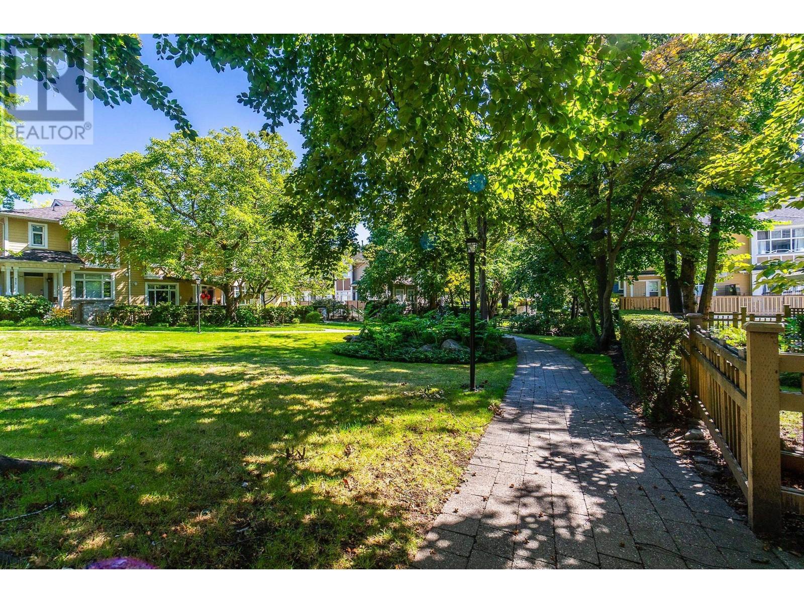 Listing Picture 36 of 36 : 928 WESTBURY WALK, Vancouver / 溫哥華 - 魯藝地產 Yvonne Lu Group - MLS Medallion Club Member