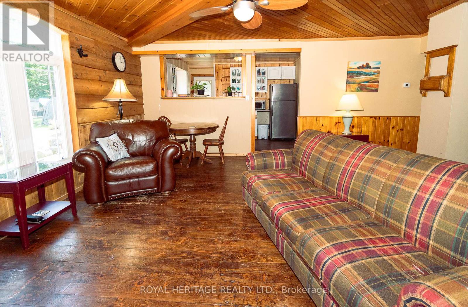 15591 Hwy 35 Street, Algonquin Highlands, Ontario  K0M 2K0 - Photo 2 - X9016165