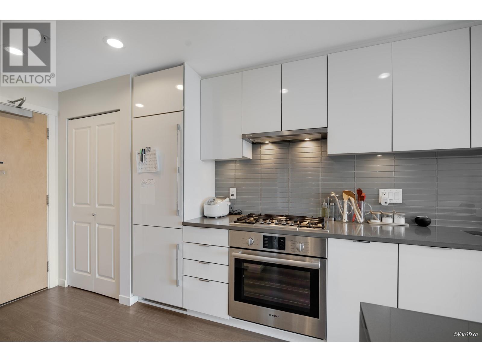 Listing Picture 9 of 30 : 913 3333 BROWN ROAD, Richmond / 烈治文 - 魯藝地產 Yvonne Lu Group - MLS Medallion Club Member