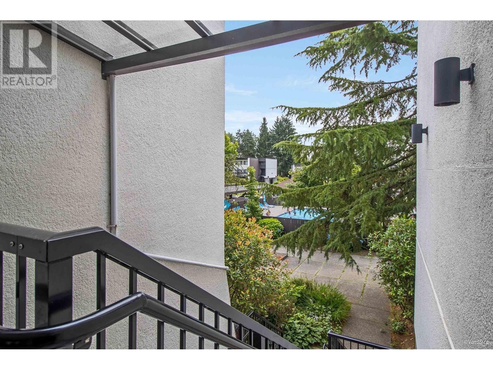 Listing Picture 26 of 30 : 5 7321 MONTECITO DRIVE, Burnaby / 本拿比 - 魯藝地產 Yvonne Lu Group - MLS Medallion Club Member