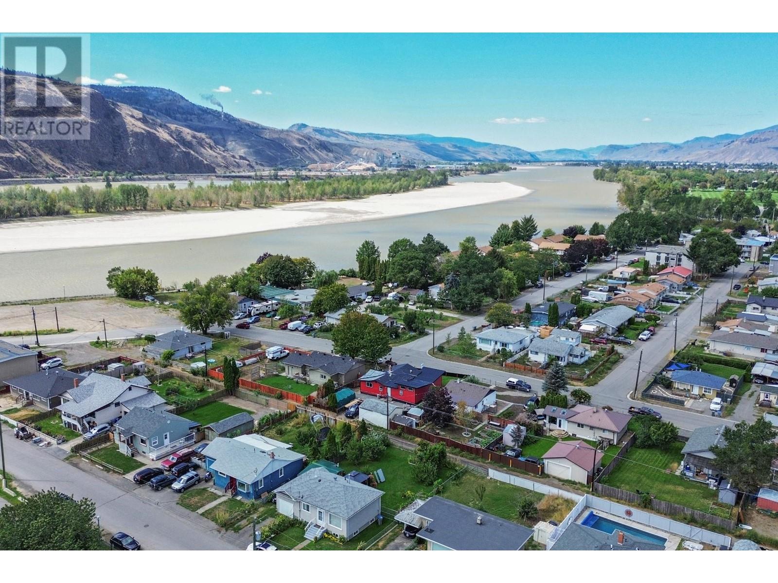 209 Thrupp Street, Kamloops, British Columbia  V2B 4B5 - Photo 23 - 180612