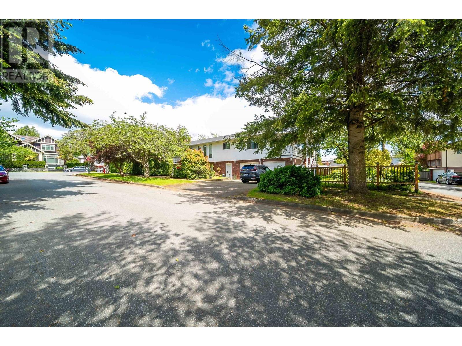 7520 Montcalm Street, Vancouver, British Columbia  V6P 4N8 - Photo 10 - R2886938