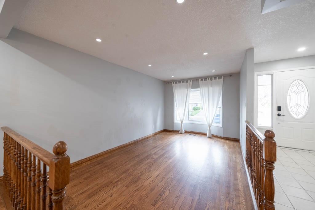 84 Alconbury Drive, Hamilton, Ontario  L8W 3G9 - Photo 5 - H4205219