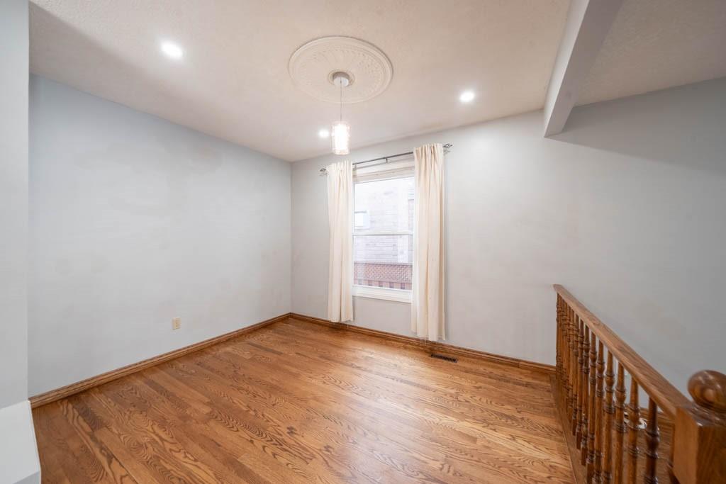 84 Alconbury Drive, Hamilton, Ontario  L8W 3G9 - Photo 8 - H4205219