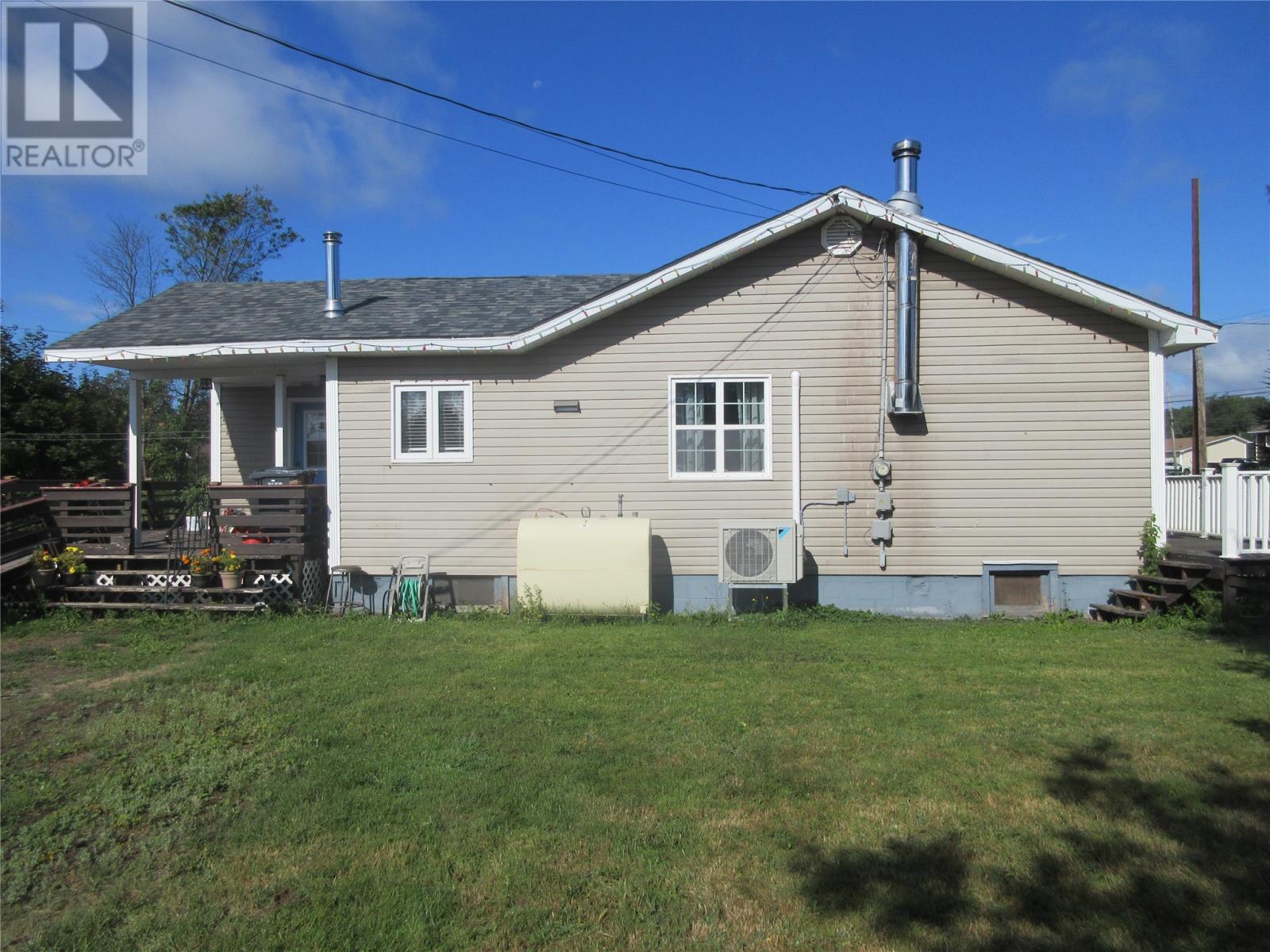 555 Main Street, Bishop's Falls, Newfoundland & Labrador  A0H 1C0 - Photo 4 - 1276800