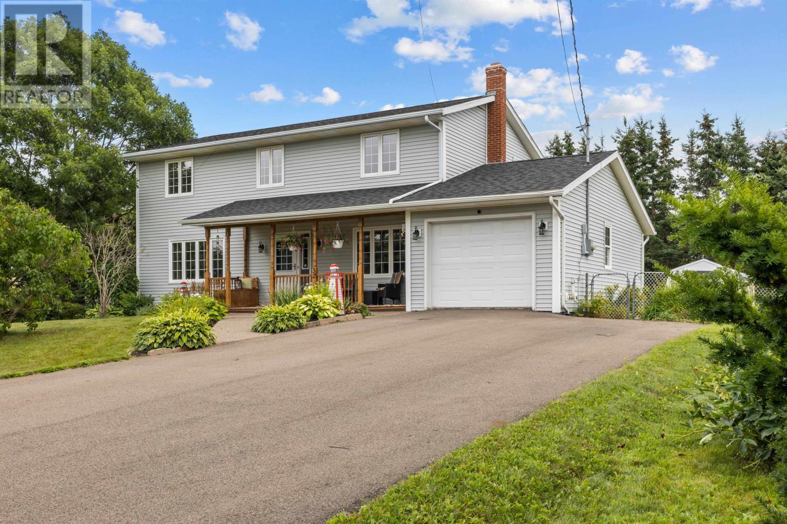 32 Ingleside Drive, east royalty, Prince Edward Island