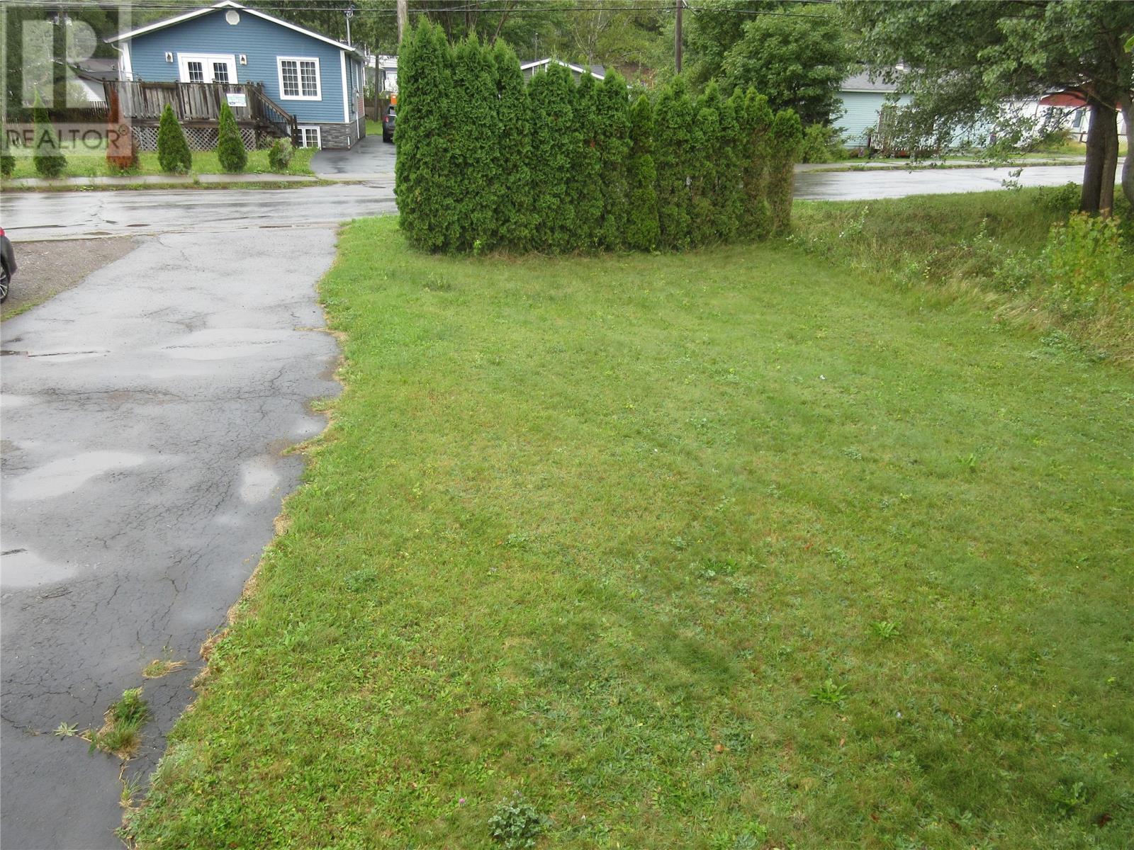 27 Station Road, Bishop's Falls, Newfoundland & Labrador  A0H 1C0 - Photo 8 - 1276810