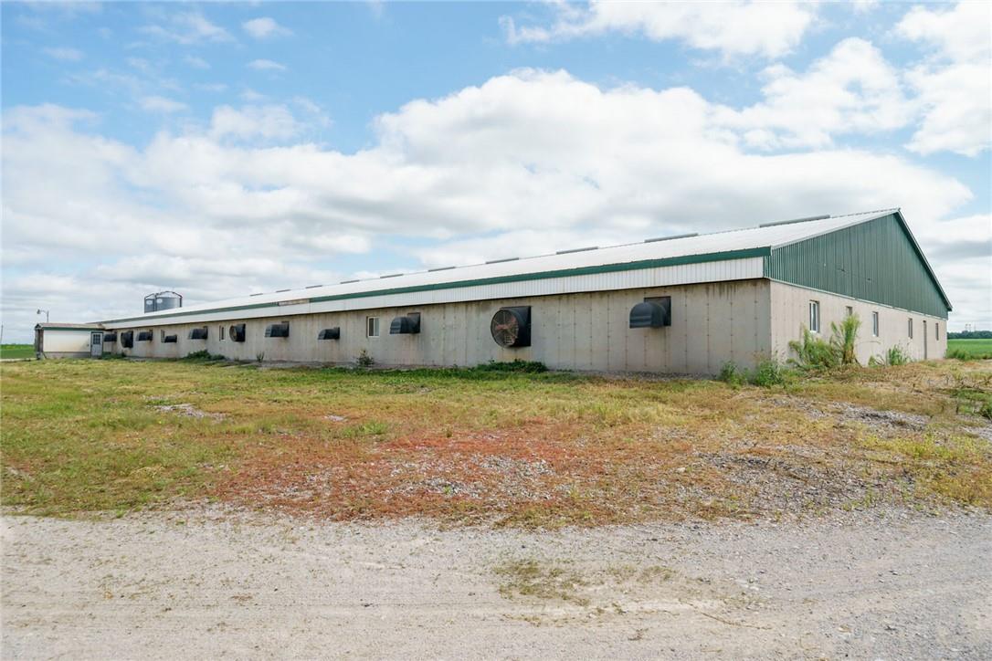 4136 #6 Highway, Hagersville, Ontario  N0A 1H0 - Photo 32 - H4205226