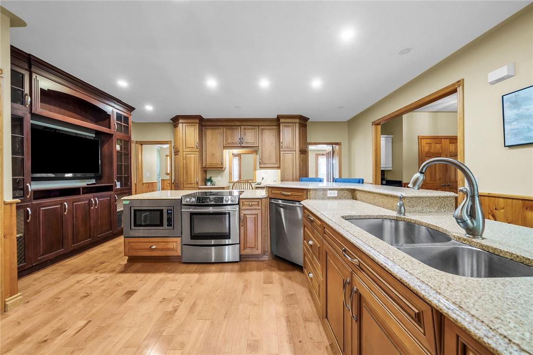 4136 #6 Highway, Hagersville, Ontario  N0A 1H0 - Photo 9 - H4205226