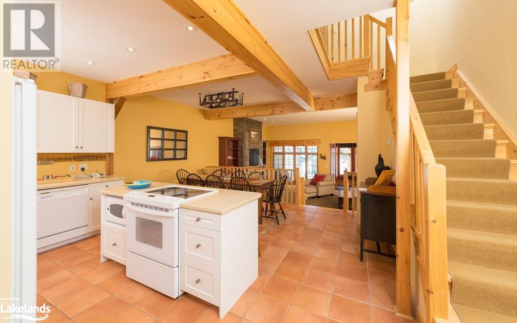 1111 Dwight Beach Road Unit# 6 Wk9, Lake Of Bays, Ontario  P0A 1H0 - Photo 13 - 40639602