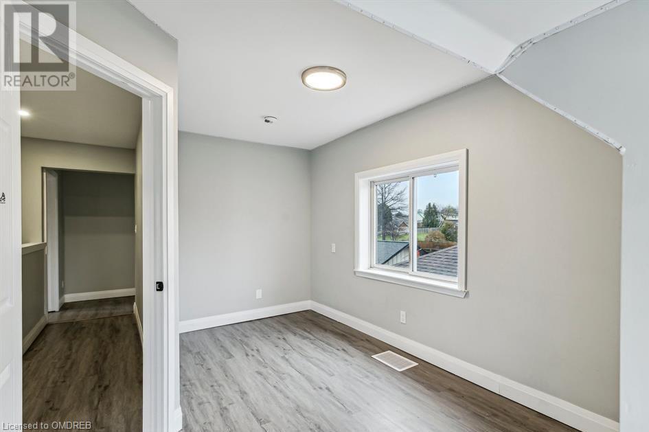 131 Bell Avenue, Hamilton, Ontario  L8K 3E5 - Photo 12 - 40639692